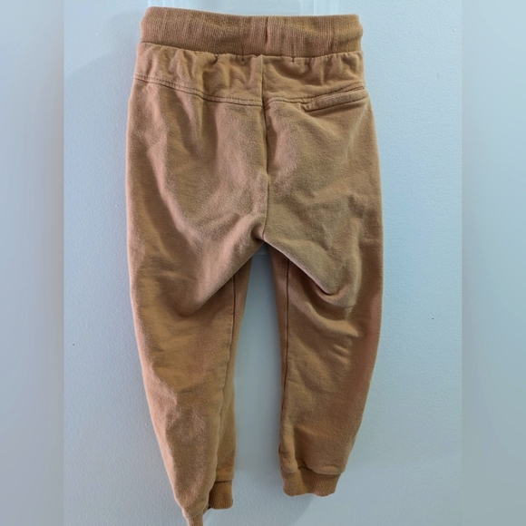 Set of Shirt & Leggings - Picture 9 of 13